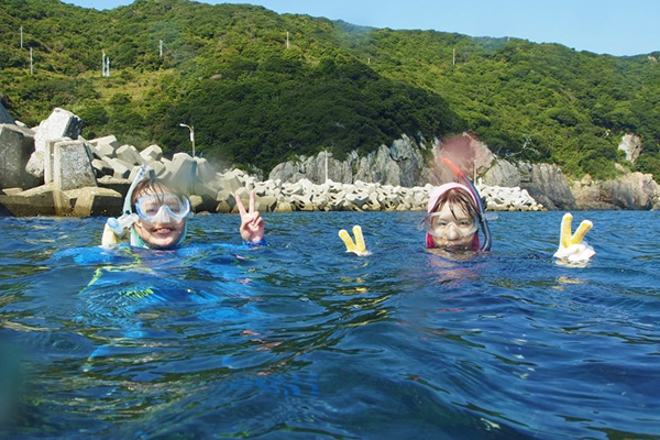 Boat Snorkeling